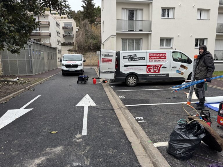chemisage réseau d'assainissement résidence