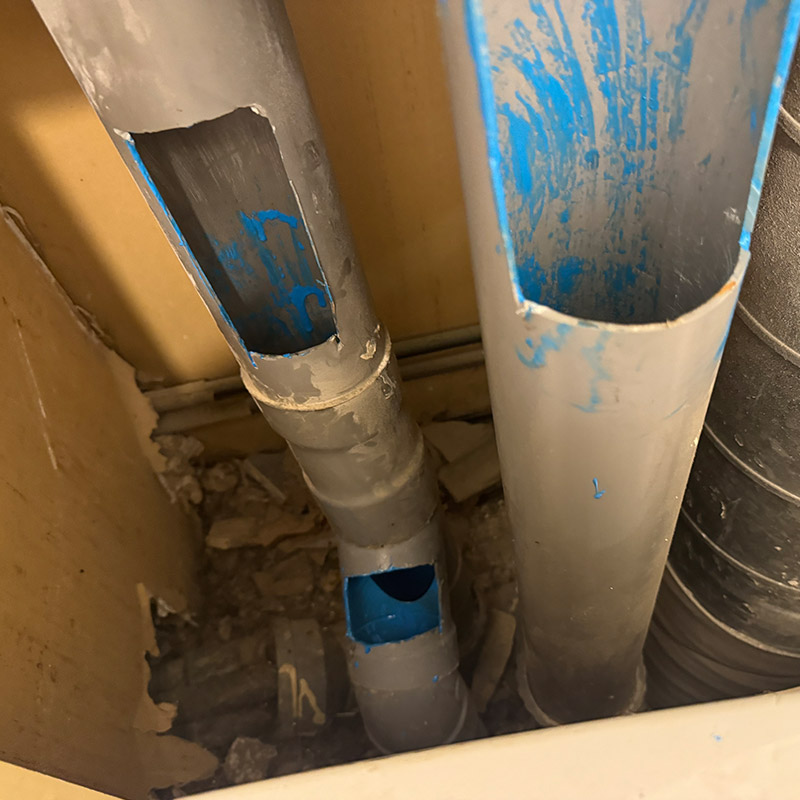 tuyau PVC inaccessible