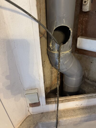 chemisage colonne d'eaux usées